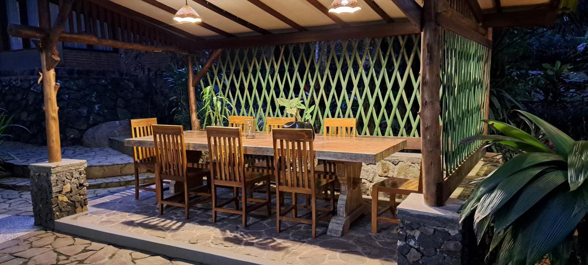 Hotel Mi Casa - The Gem Of Ijen Banyuwangi  Exterior foto